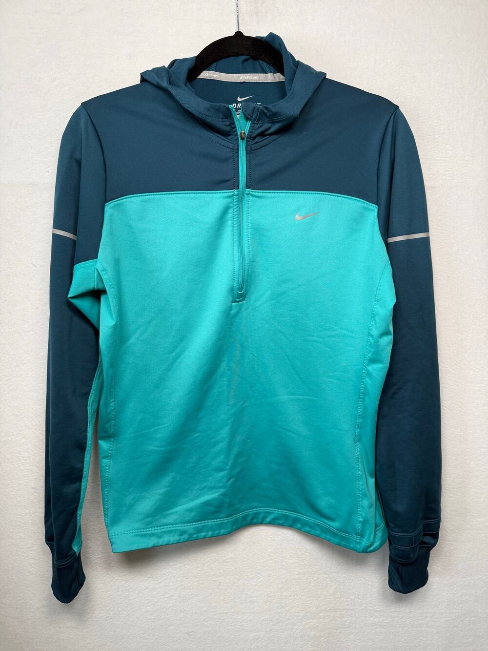 Nike Dri Fit 1/2 Zip Hooded Pullover, Women's Size Large